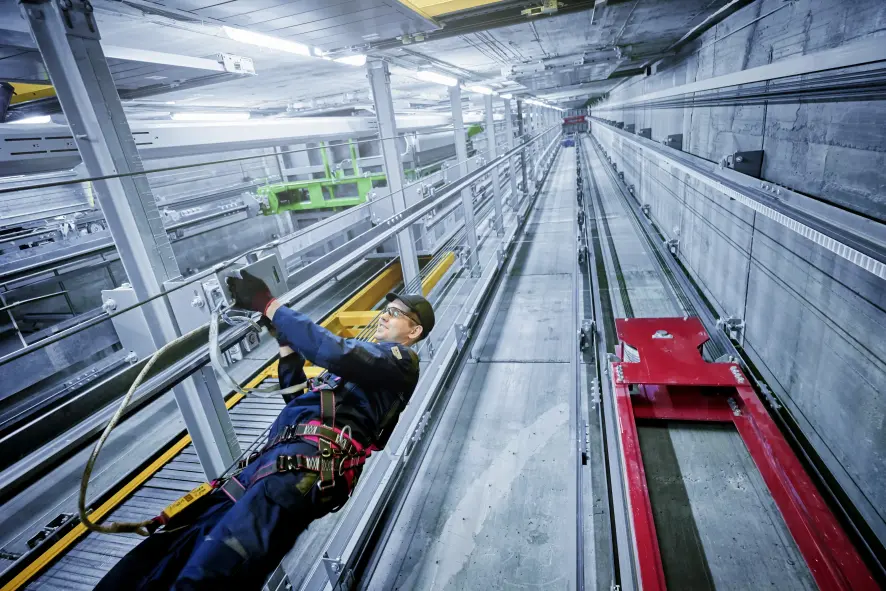 Çat Asansör Bakımı